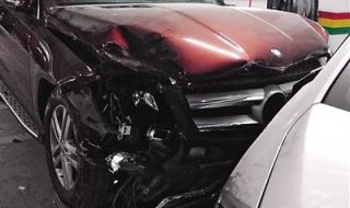 郑州奔驰堵车库后续